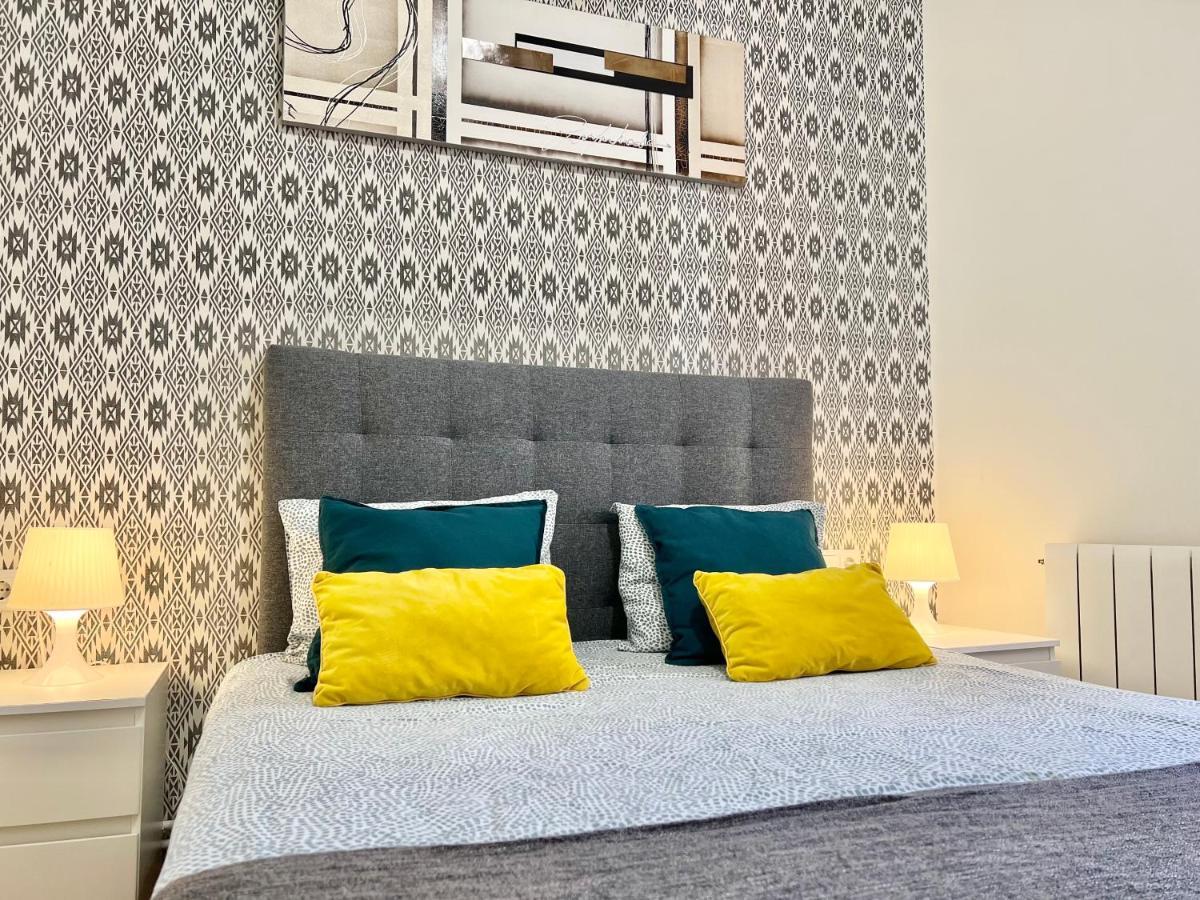 Comfortable Renovated Flat, Wifi! Badalona Exterior photo